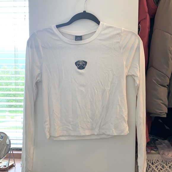 White tshirt with pug image - Picture 1 of 4